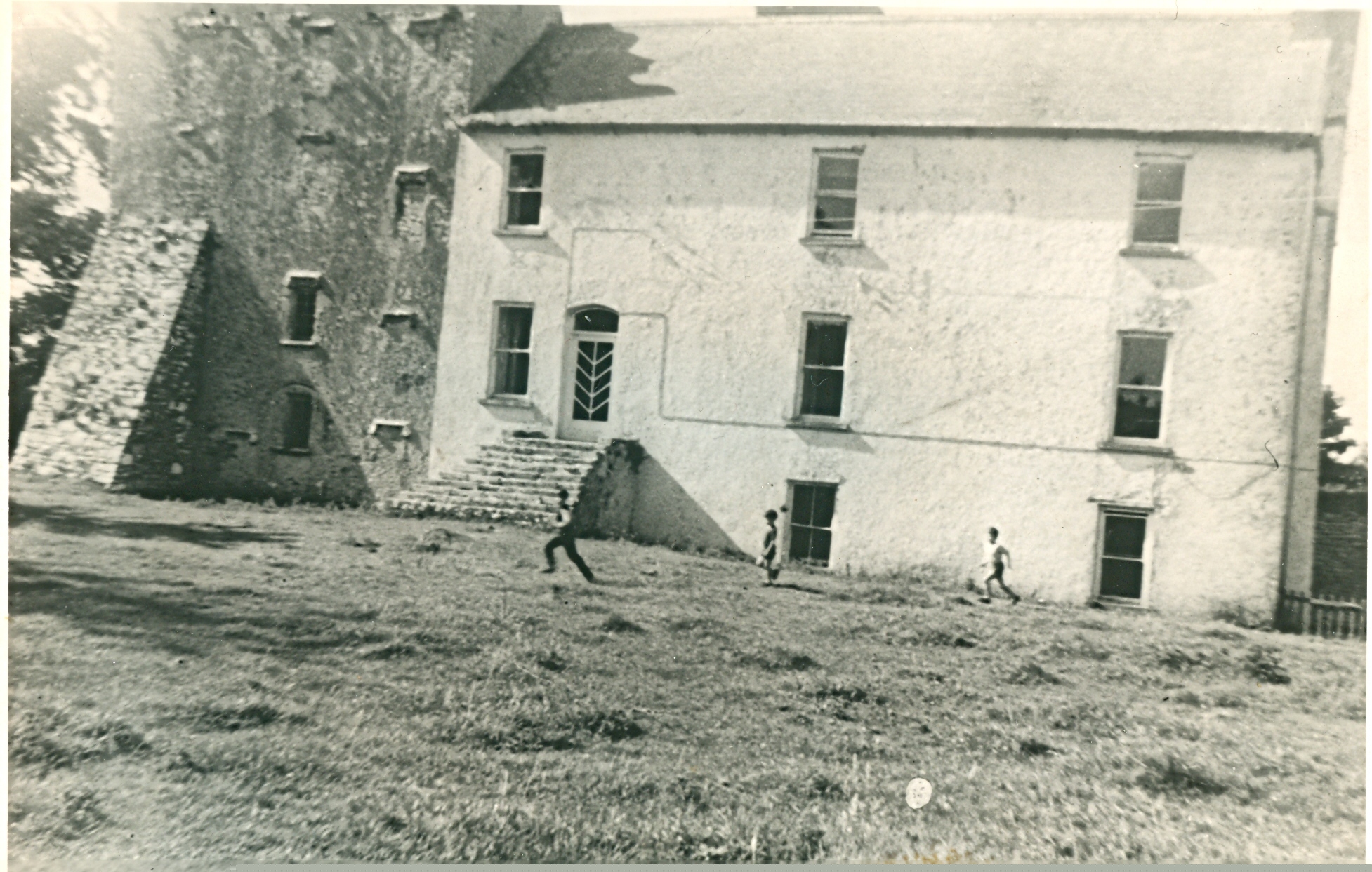 Maidstone, homestead of BOB COLL.